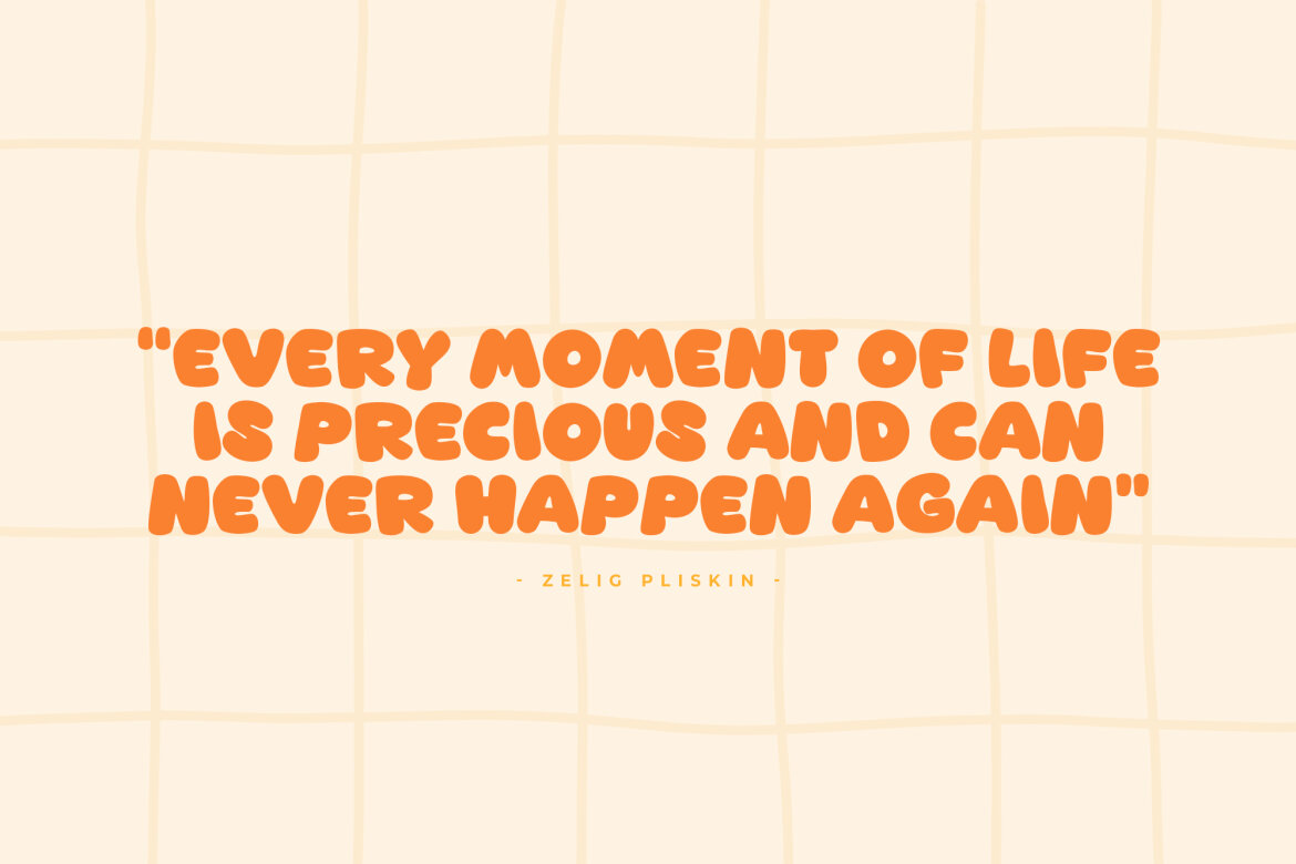 Showtoon Free Font - view 2