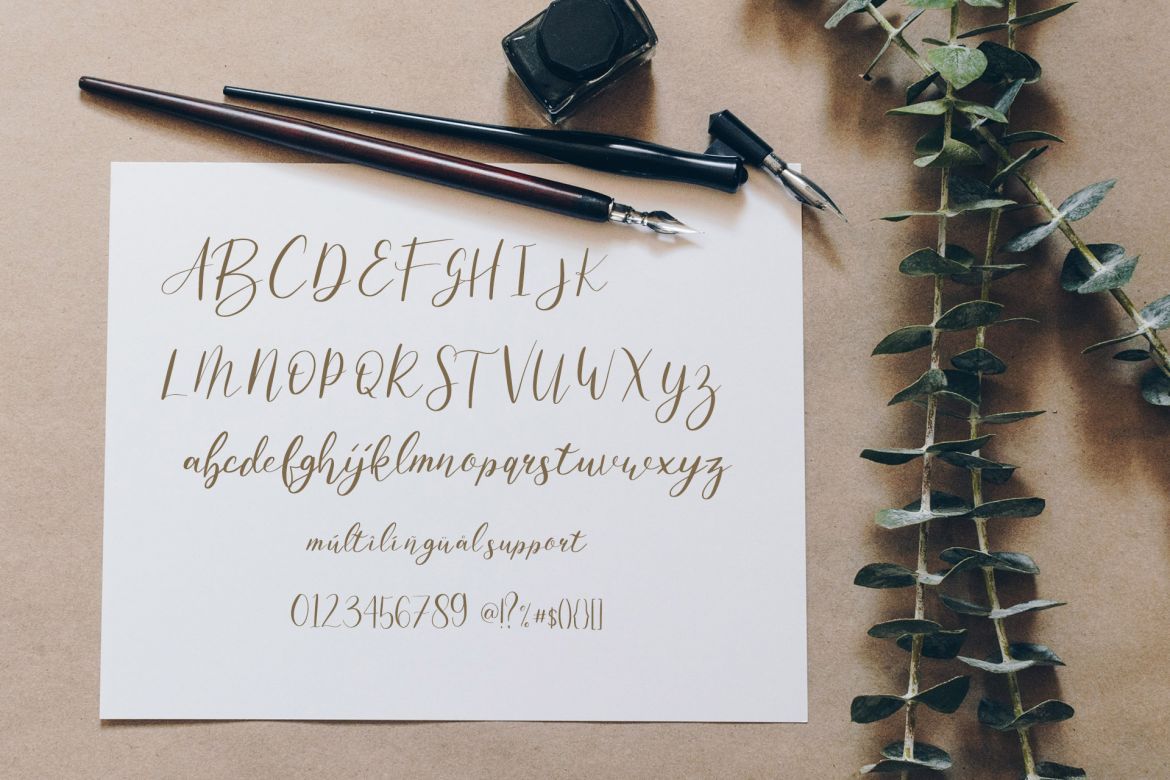 Jabetta Script - view 5