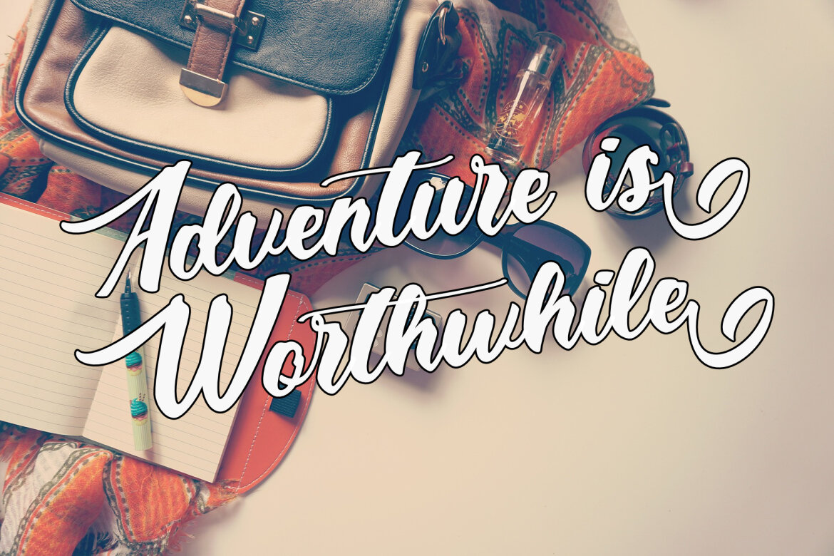 Bridlington FREE Font - view 3