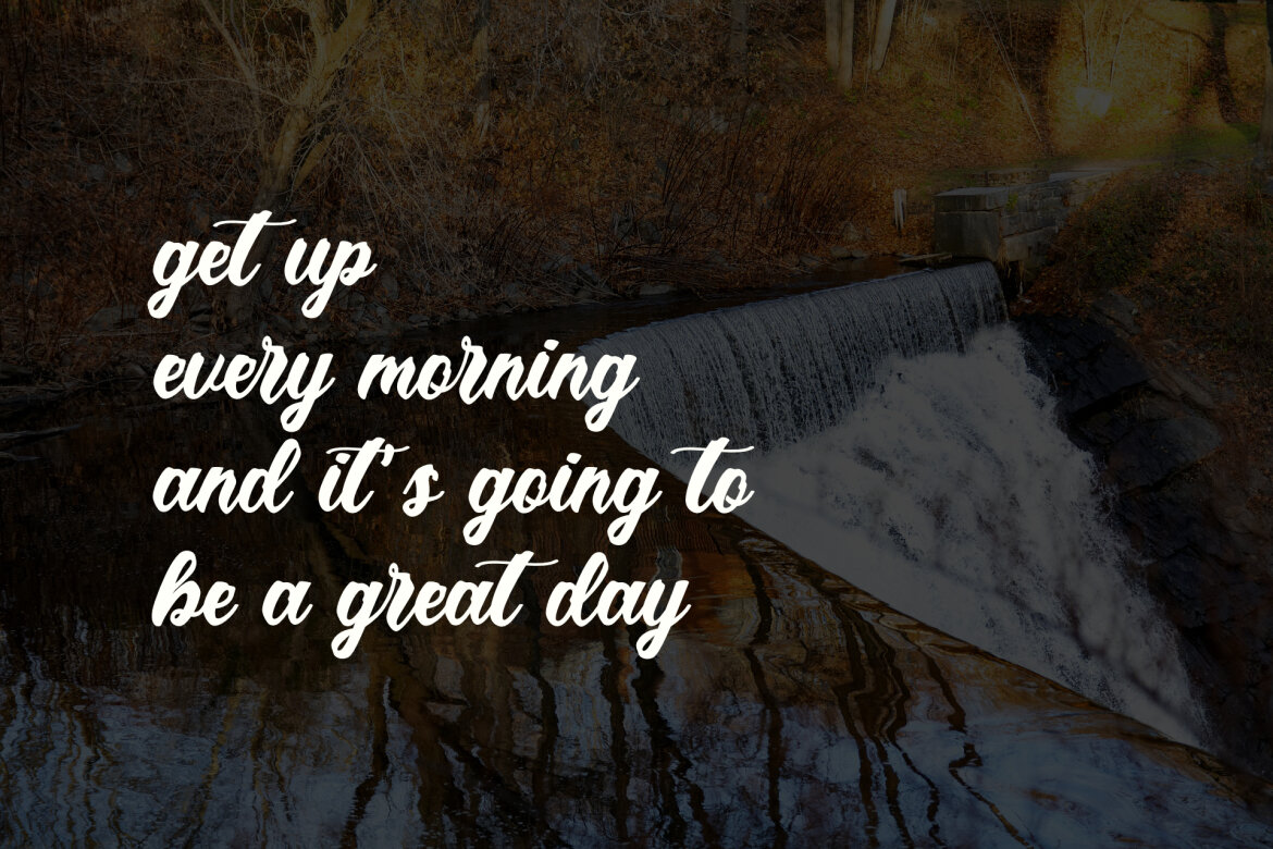 Bridlington FREE Font - view 13