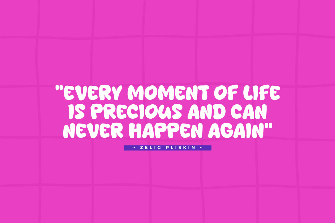 Julygo FREE Font - view 2