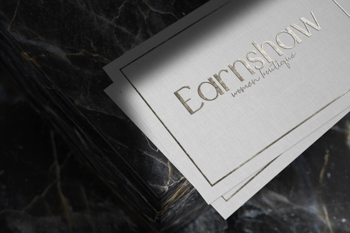 Roman Glamour FREE Font - view 4