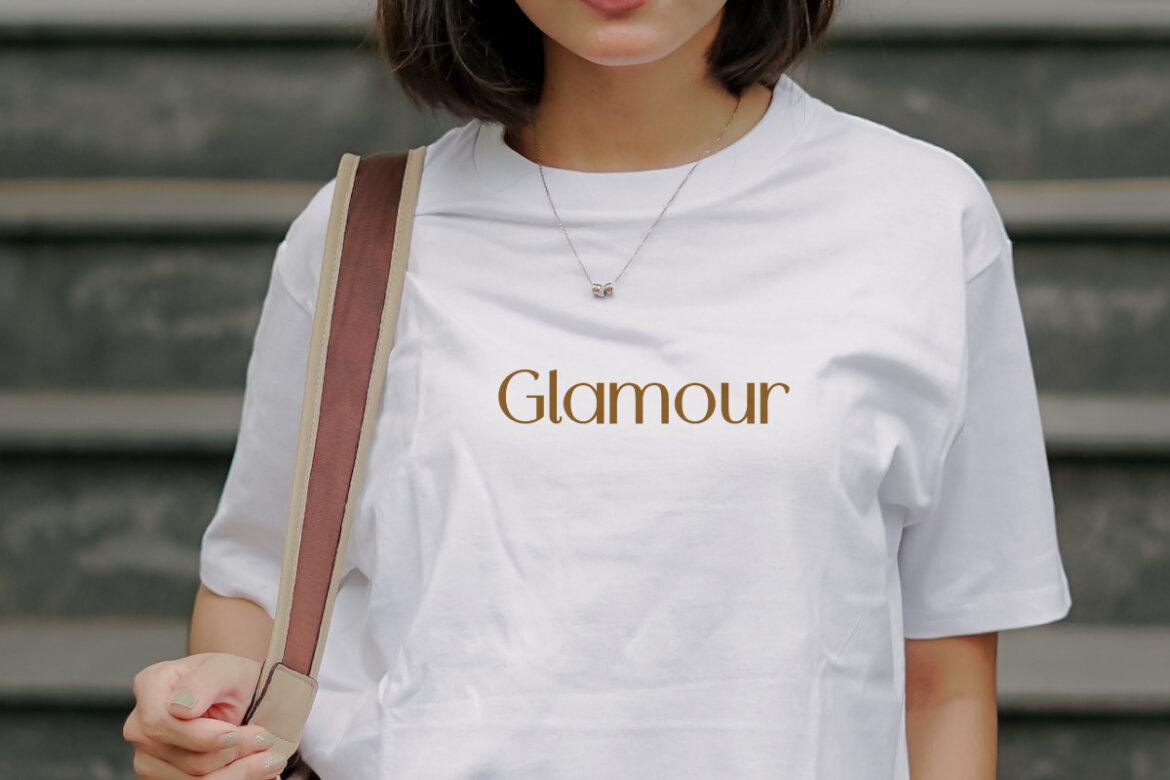 Roman Glamour FREE Font - view 3