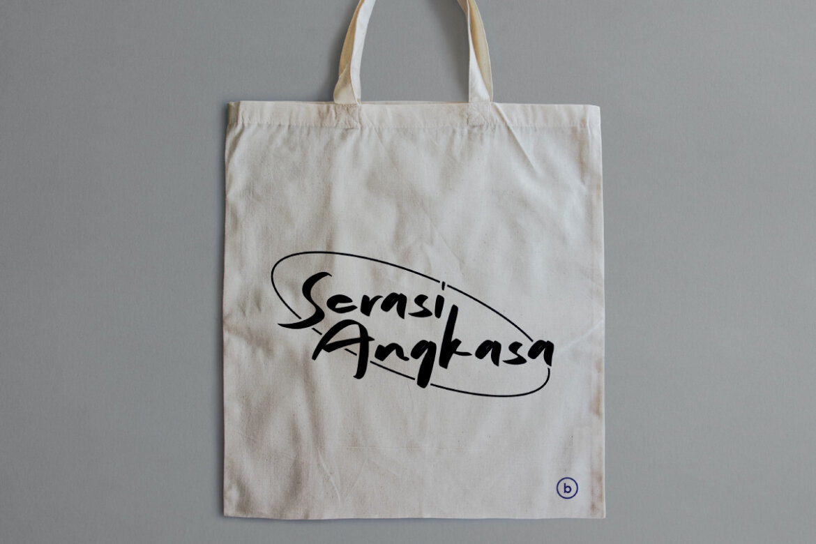 Serasi Angkasa FREE Font - view 3