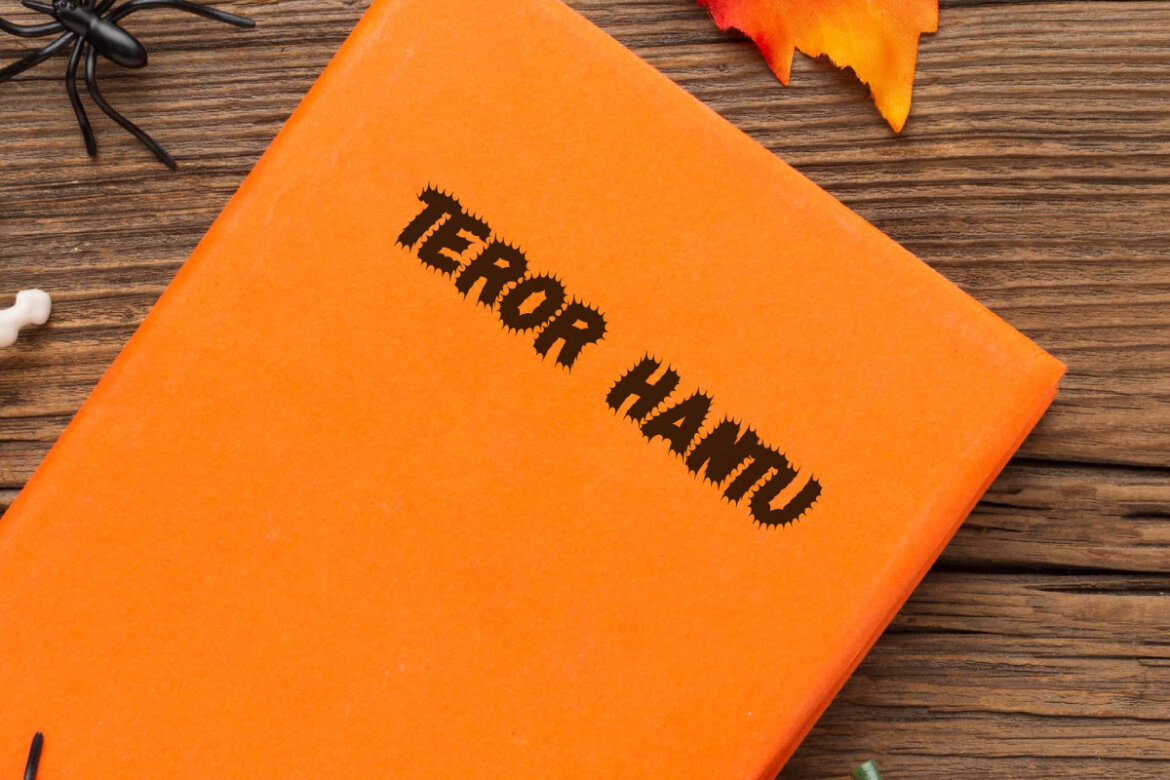 Teror Hantu FREE Font - view 7