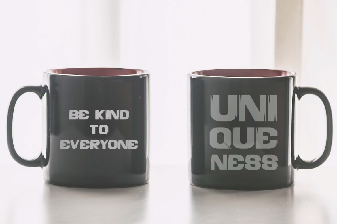 Clutch Kick FREE Font - view 7