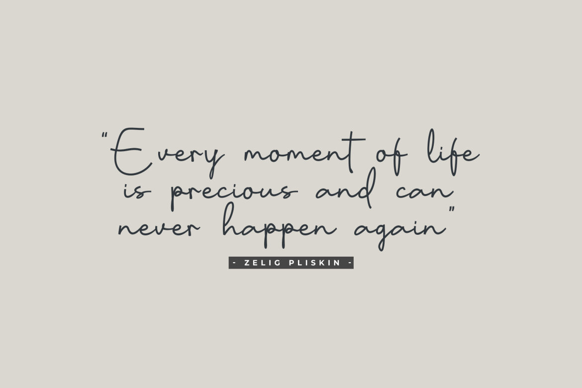 Days of Charity FREE Font - view 2