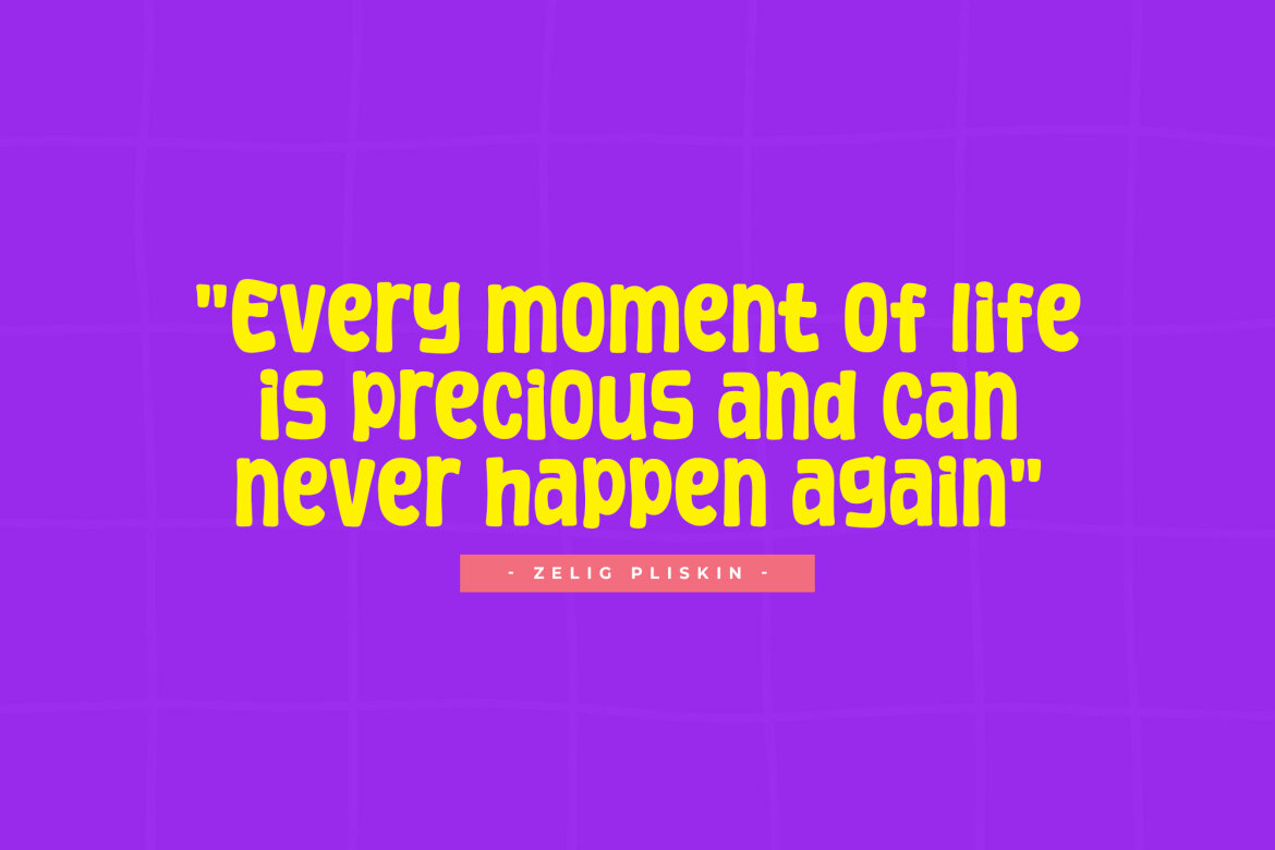 August Shining FREE Font alternate