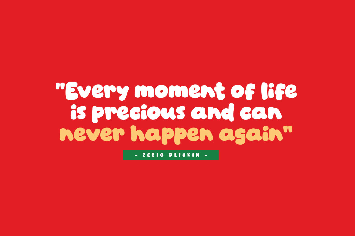 Cmas Play FREE Font alternate