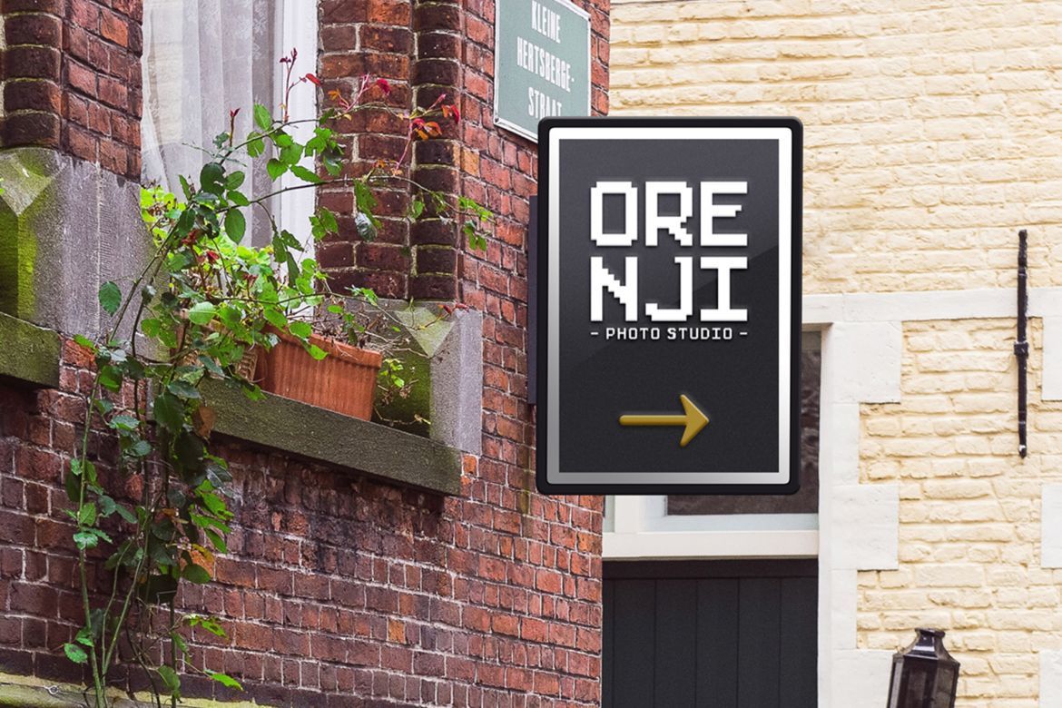 Pixelony Font - view 3