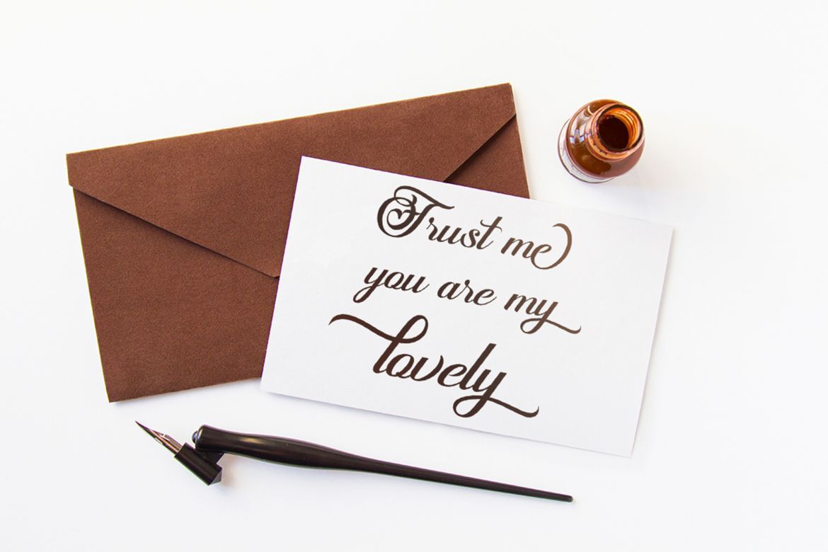 Feeling Lovely Font - view 9