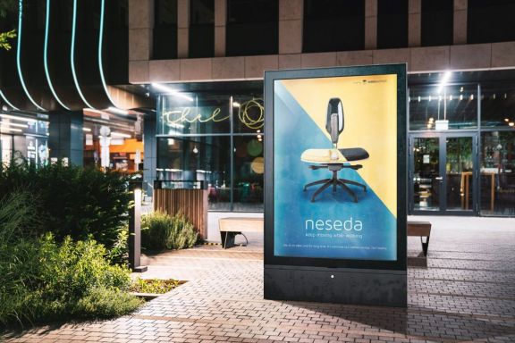 Free Urban Light Box Mockup