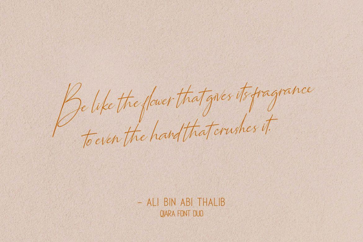 Qiara Collections Font Duo alt