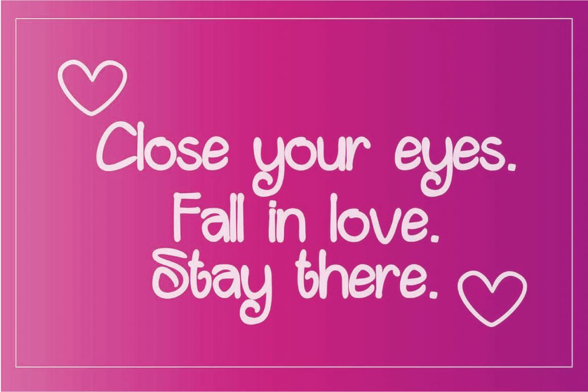 Strawberry Night Font - view 5