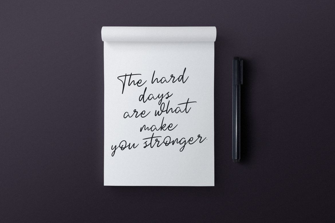 Dotyville Script Font - view 9