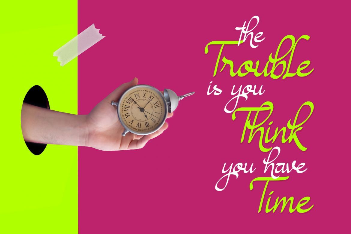 Magenta Rose Font - view 7