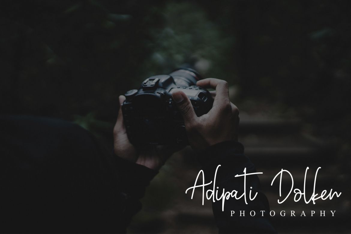 Barthilda Script - view 3