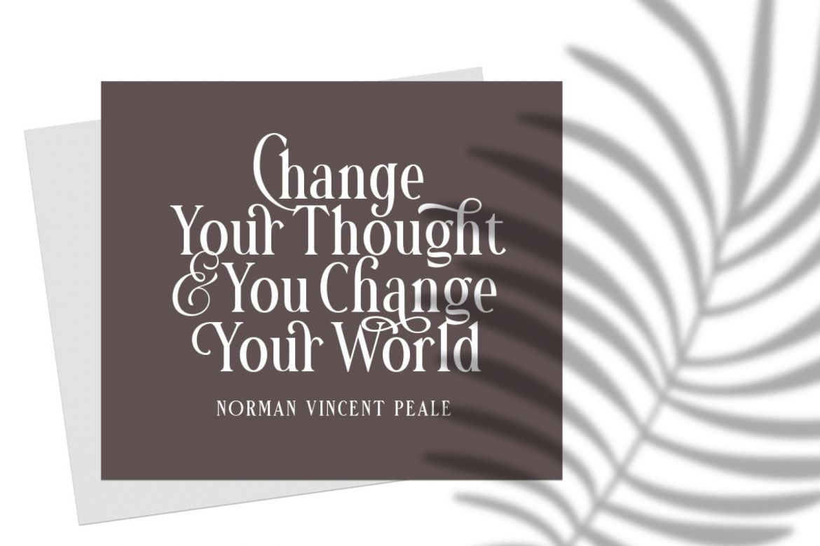 Danielle Harris - Editorial Font - view 3