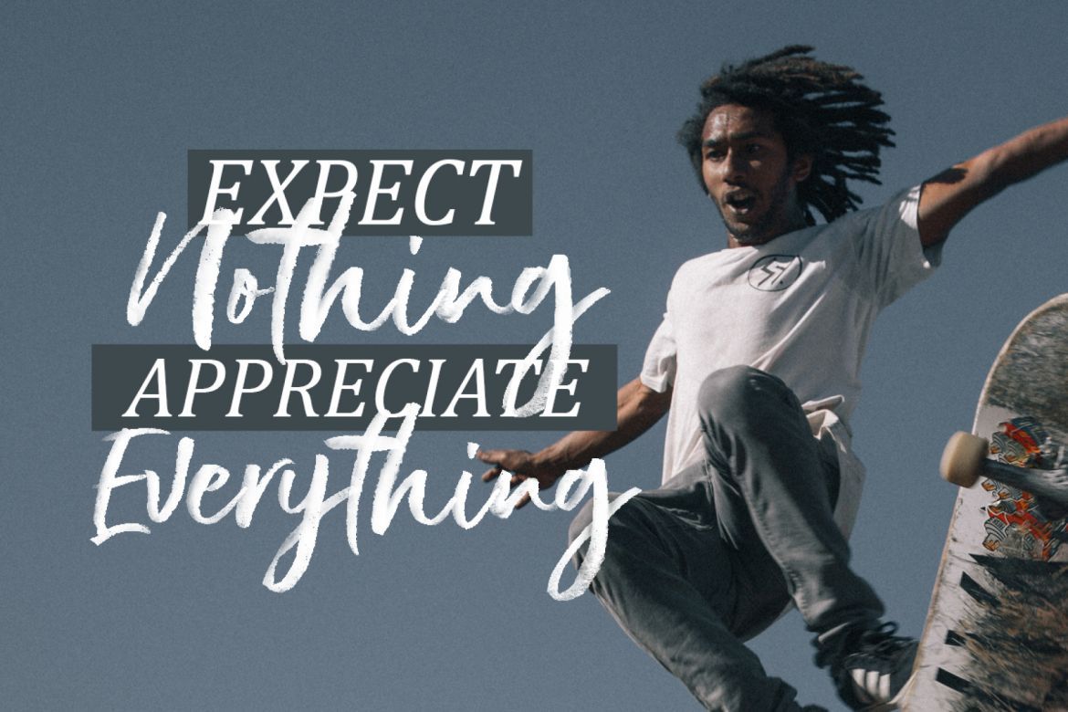 Gustolle SVG Font - view 3