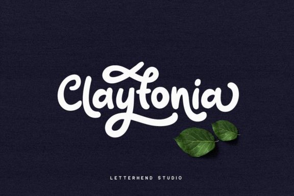 Claytonia Funny Script