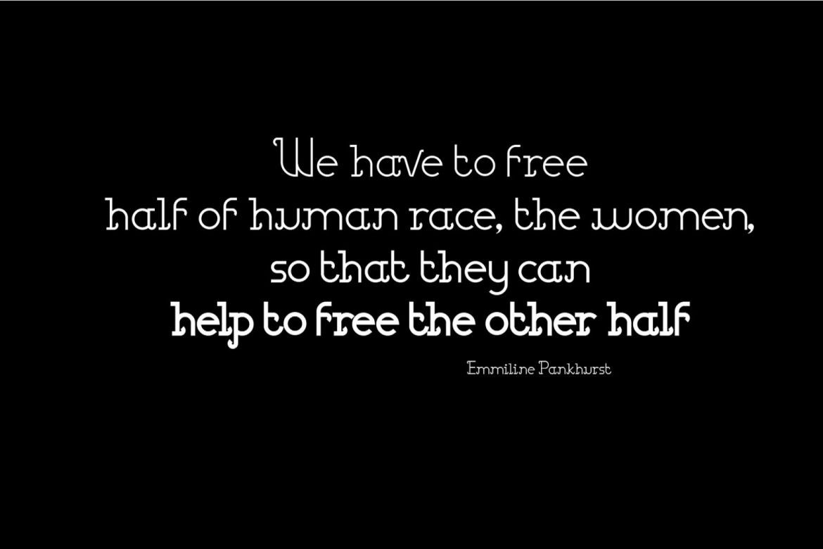 Barcelona Display Font Family - view 6