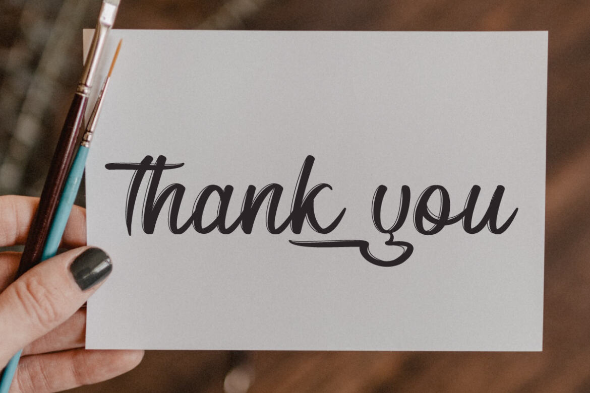 Daughter - FREE Font - view 10