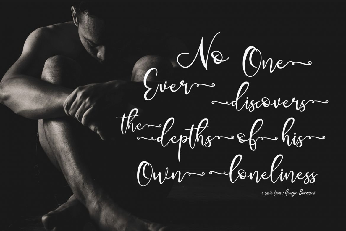 Mekhasant Calligraphy Script Font alt