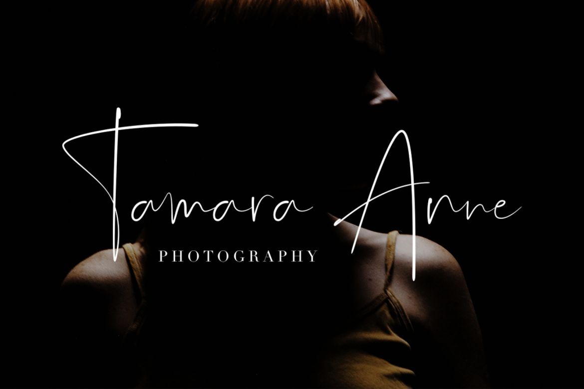 Just Sunday - Family Modern Script alternate