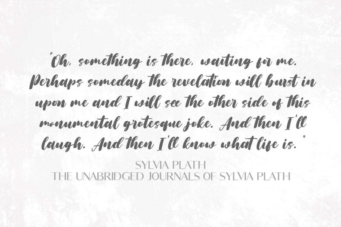 Silver Rainbow FREE Font Duo alternate