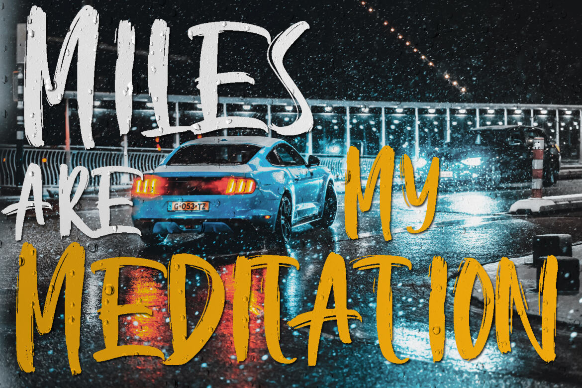 Hogla Brush FREE Font - view 5