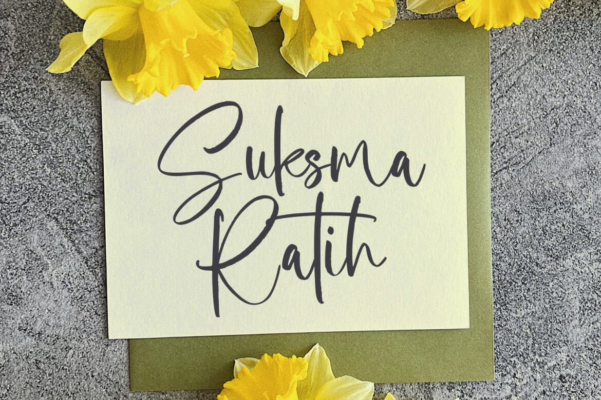 Miguel Sparks FREE Script Font - view 10