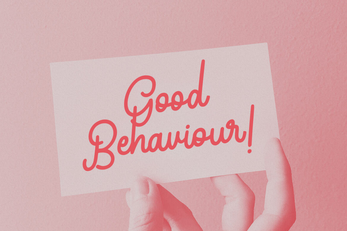 Yearlys Retro FREE Script Font - view 10