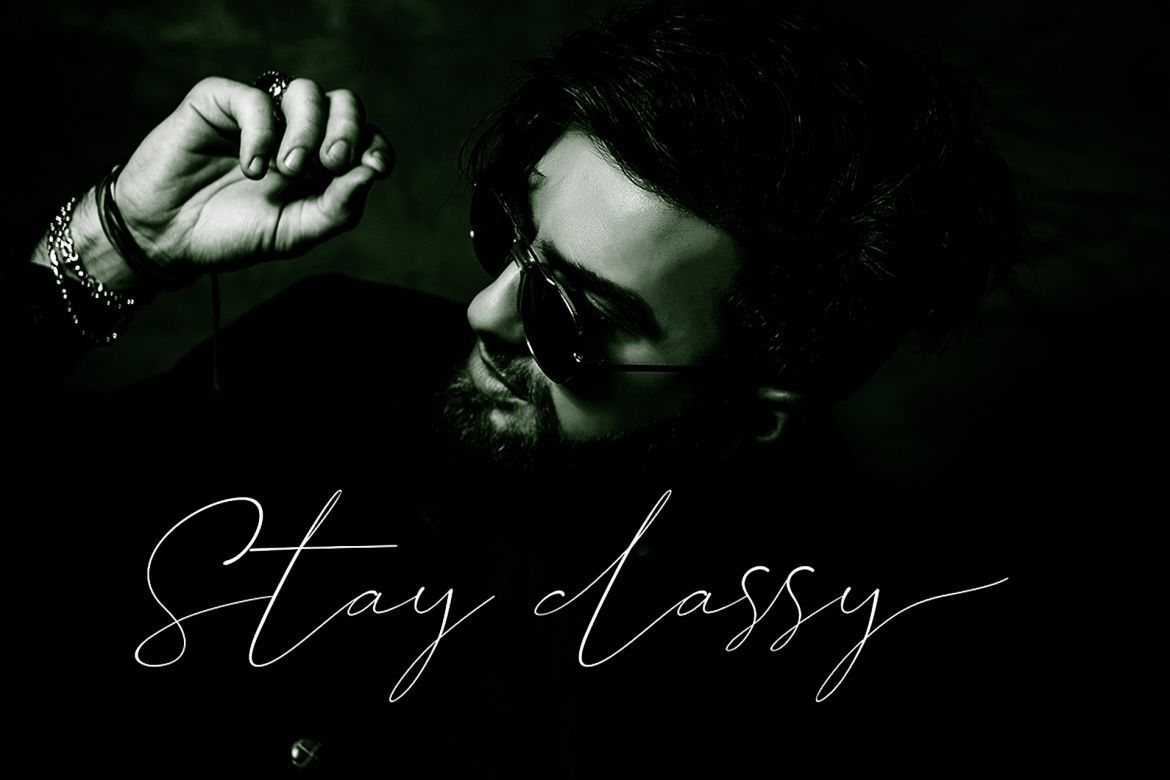 England Script - view 6