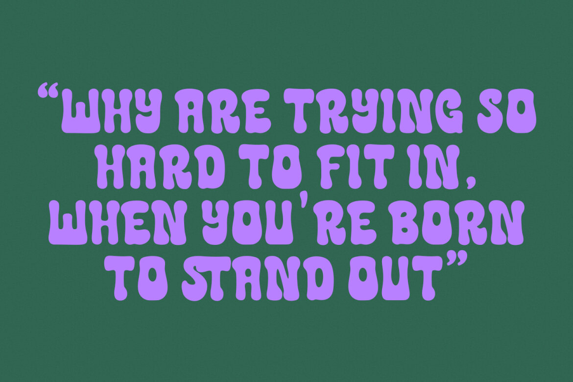 Maylow FREE Display Font - view 2