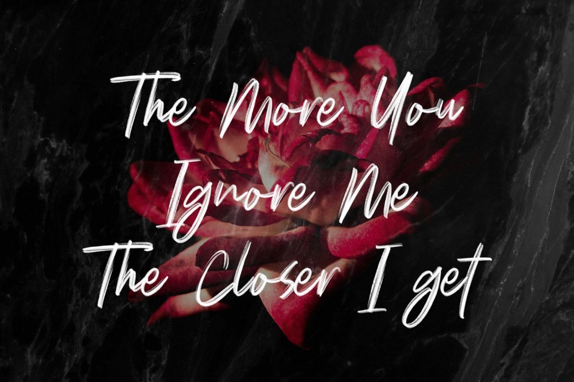 Polandic SVG Brush Font - view 2