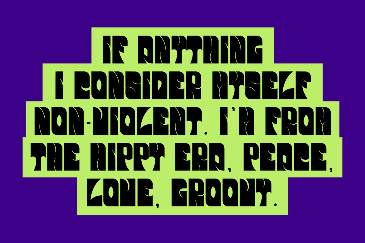 Borque FREE Display Font - view 1