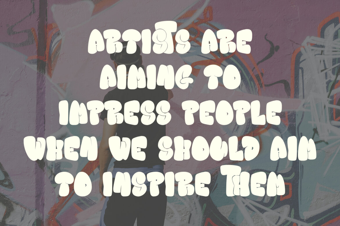 Bloochas Street Graffiti FREE Font - view 5