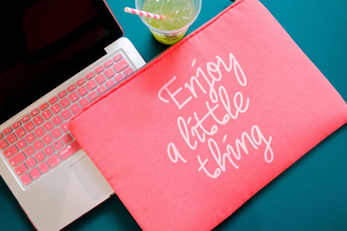 Camellia Handwritten Font - view 7