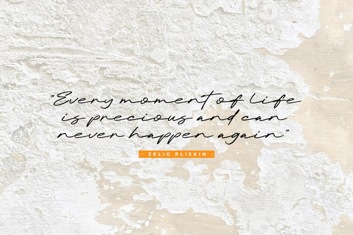 Quetine FREE Script Font alternate